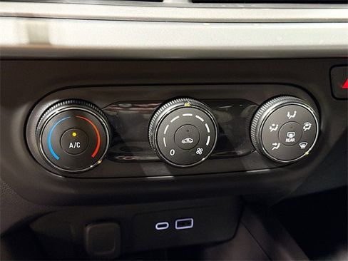 New 2026 Chevrolet Trax LS image 18