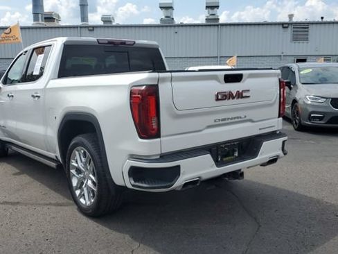 Used 2022 GMC Sierra 1500 Denali w/ Denali Reserve Package AWD/4WD image 24