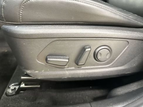 Certified 2023 Kia Sportage SX image 15