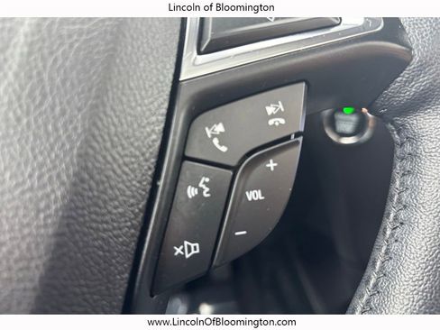 Used 2024 Ford Edge Titanium w/ Titanium Elite Package image 37