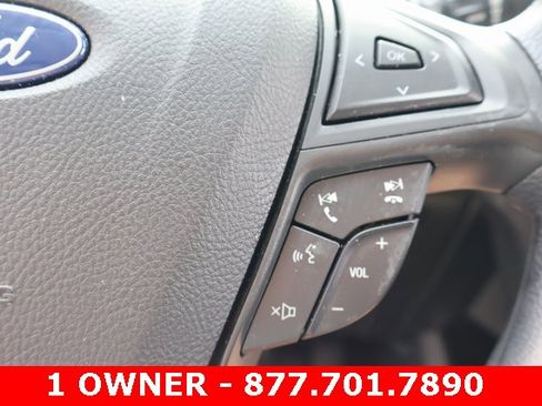 Used 2021 Ford Edge SE image 21