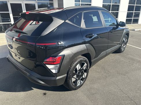 Used 2024 Hyundai Kona SEL w/ Convenience Package image 8