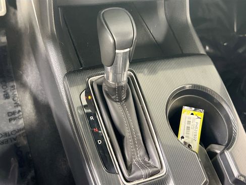 Used 2023 Honda Civic Sport image 16