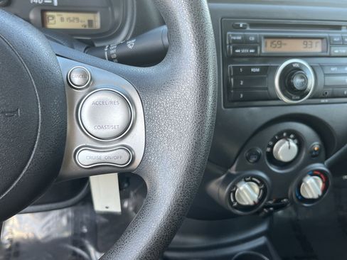 Used 2014 Nissan Versa S Plus image 18