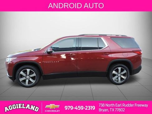 Used 2020 Chevrolet Traverse LT w/ LT Premium Package image 7