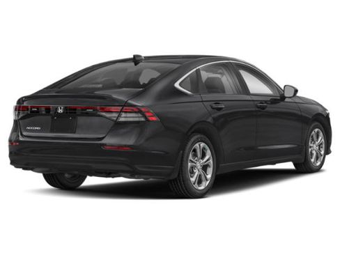 Used 2023 Honda Accord EX image 2