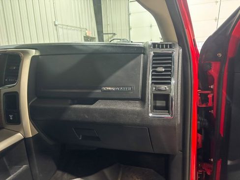 Used 2016 RAM 2500 Laramie w/ Convenience Group image 28