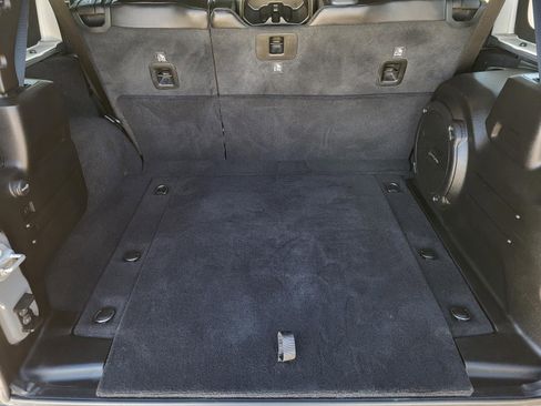 Used 2020 Jeep Wrangler Unlimited Rubicon image 17