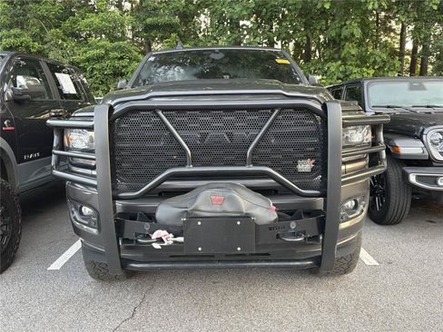 Used 2022 RAM 2500 Big Horn w/ Level C Equiment Group AWD/4WD image 2
