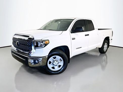 Used 2021 Toyota Tundra SR5 image 3