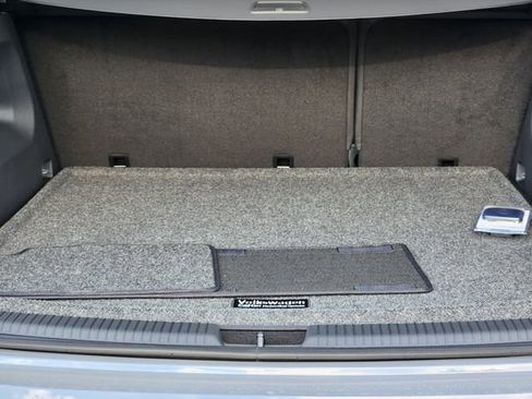 New 2026 Volkswagen Atlas Cross Sport SEL Premium R-Line image 31