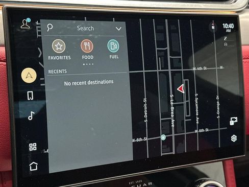 New 2025 Jaguar F-PACE R-Dynamic S image 24