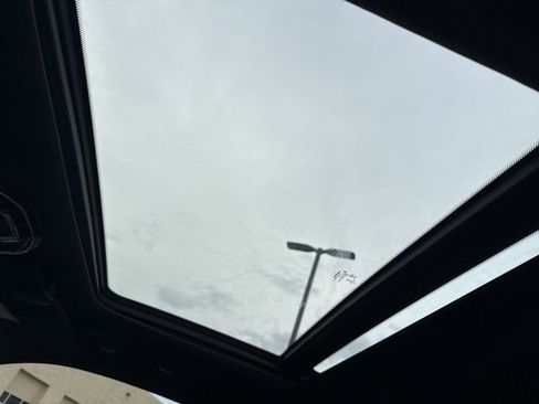 Used 2022 Jeep Grand Wagoneer Series I AWD/4WD image 11