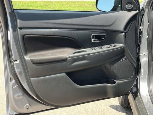 Used 2024 Mitsubishi Outlander Sport ES AWD/4WD image 24