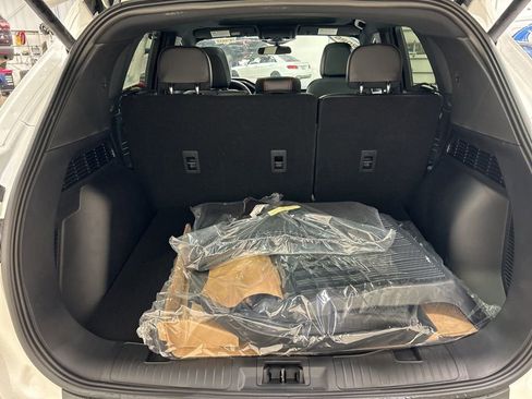 New 2026 Ford Escape ST-Line w/ Tech Pack #1 AWD/4WD image 31