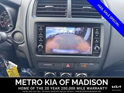 Used 2025 Mitsubishi Outlander Sport ES AWD/4WD image 18