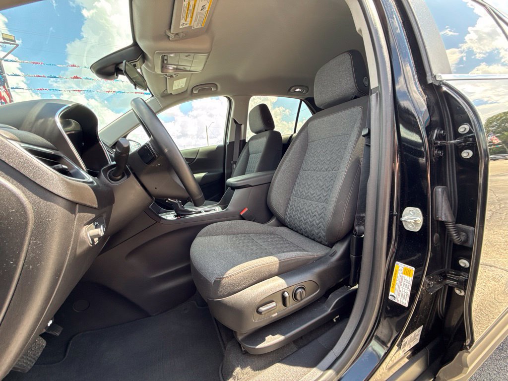 Used 2024 Chevrolet Equinox LT AWD/4WD image 12