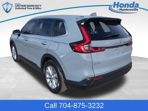 Used 2023 Honda CR-V EX-L image 5
