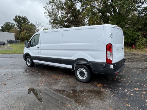 New 2025 Ford Transit 250 Base image 4