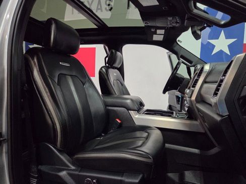 Used 2021 Ford F250 Platinum w/ FX4 Off-Road Package image 75