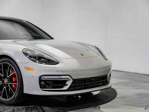 Used 2023 Porsche Panamera GTS AWD/4WD image 28