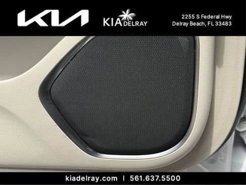 Used 2019 Lincoln Nautilus Reserve FWD image 16