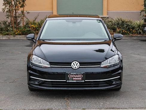 Used 2019 Volkswagen Golf 4-Door FWD image 2