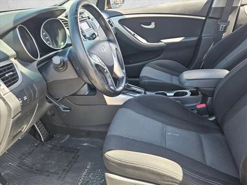 Used 2013 Hyundai Elantra GT w/ Touch & Go Pkg FWD image 14