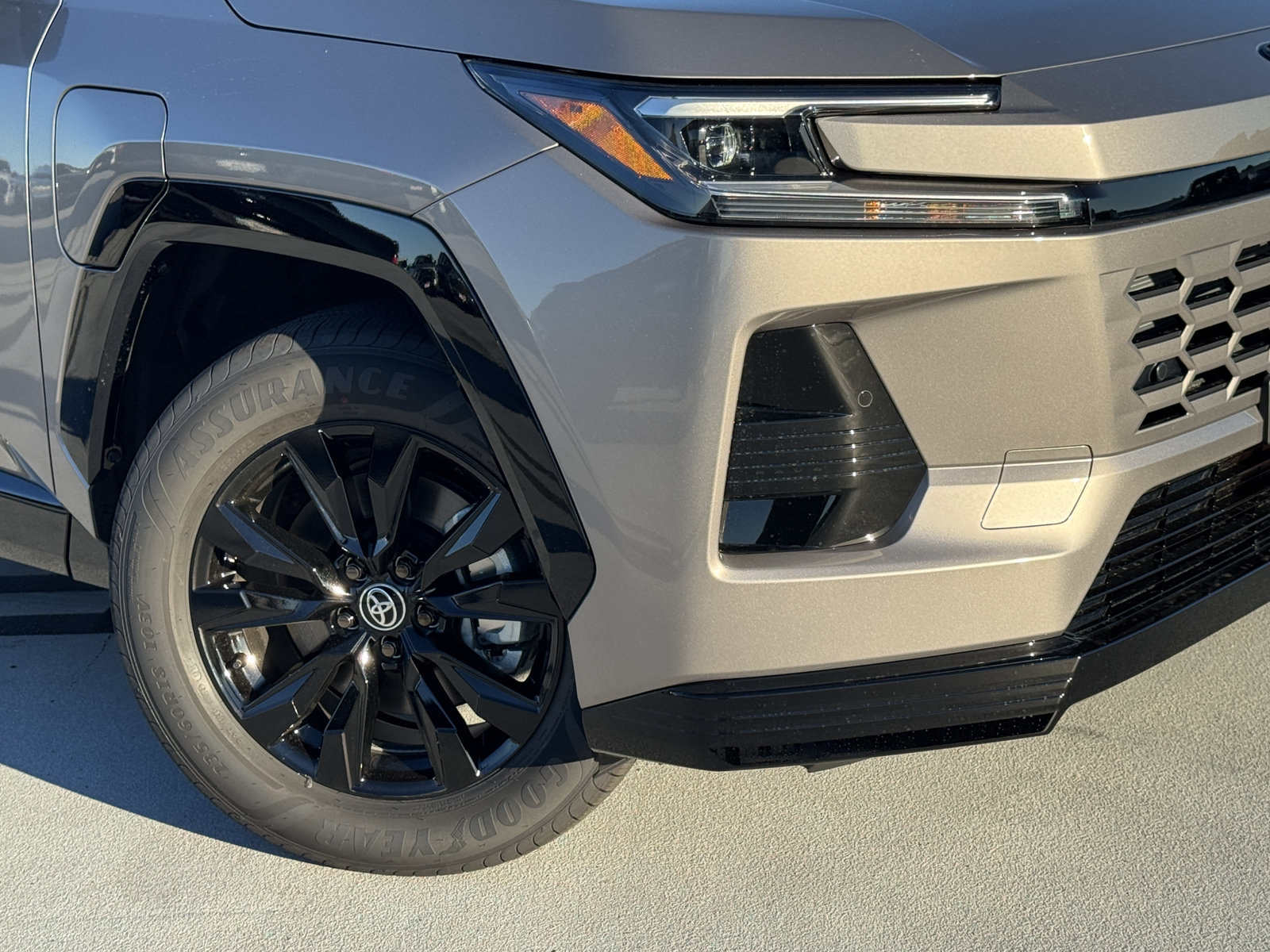 New 2026 Toyota RAV4 SE w/ Weather Package AWD/4WD image 10