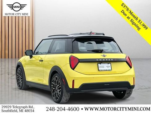 Certified 2025 MINI Cooper S image 5