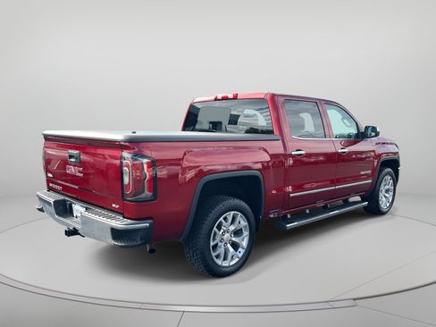 Used 2018 GMC Sierra 1500 SLT w/ SLT Premium Package image 3