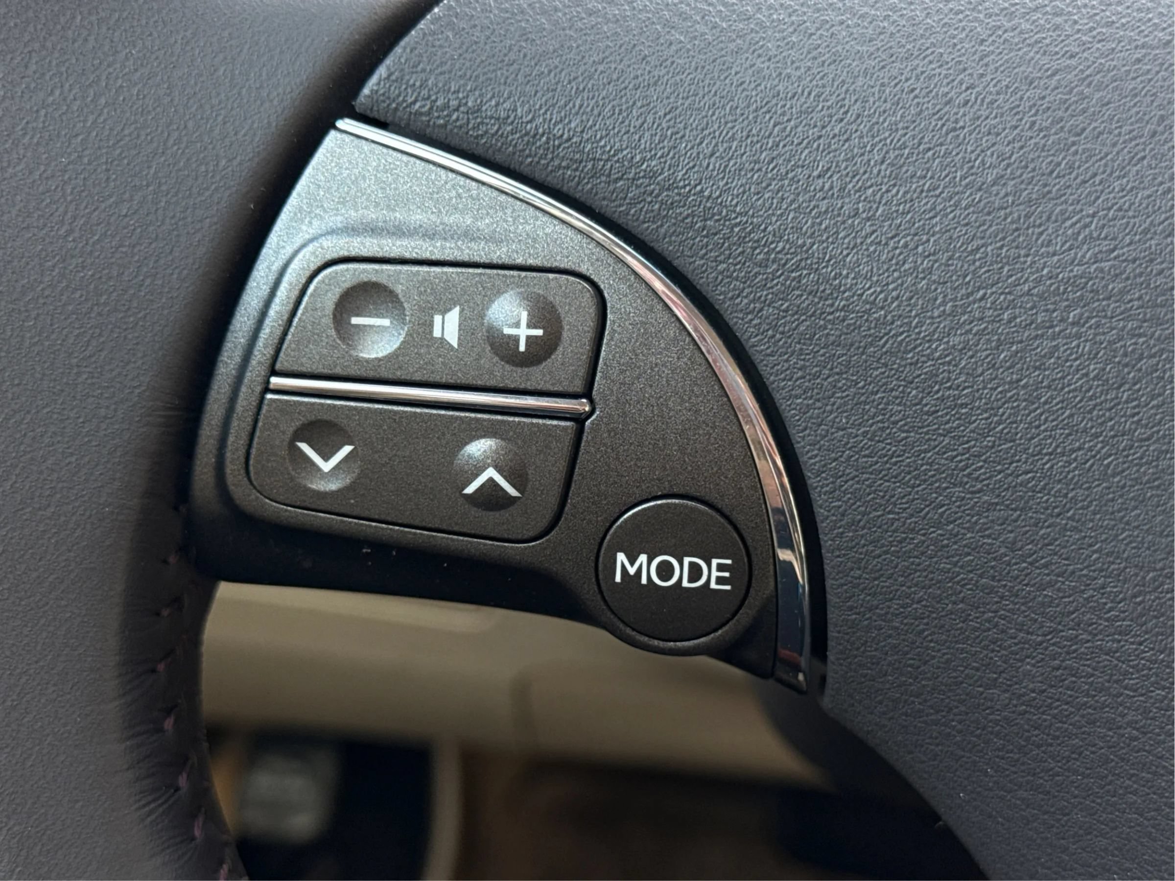 Used 2012 Lexus ES 350 FWD image 26