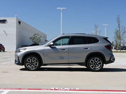 Certified 2025 BMW X1 xDrive28i w/ Premium Package AWD/4WD image 6