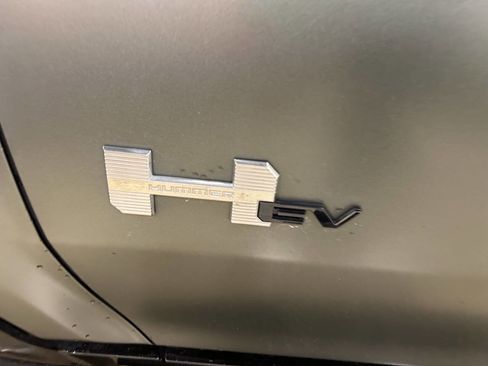 Used 2024 GMC Hummer EV 3X image 12