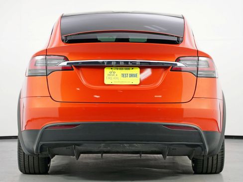 Used 2020 Tesla Model X Long Range image 11