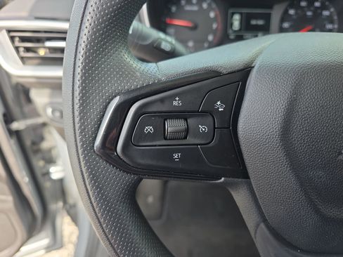 Used 2023 Chevrolet TrailBlazer LS image 30