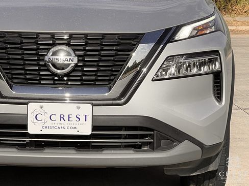 Used 2021 Nissan Rogue SV w/ Premium Package FWD image 10