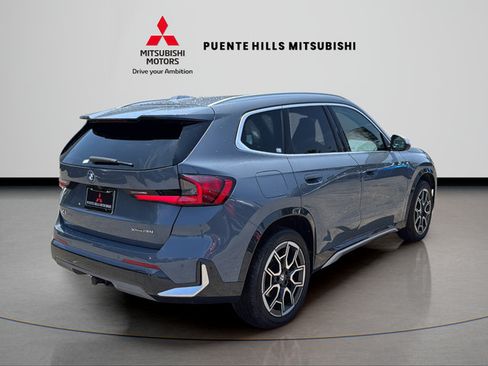 Used 2023 BMW X1 xDrive28i w/ Premium Package AWD/4WD image 5