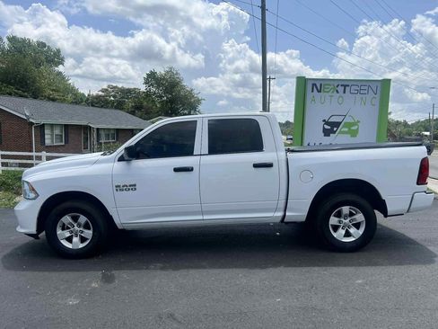 Used 2018 RAM 1500 Express image 8