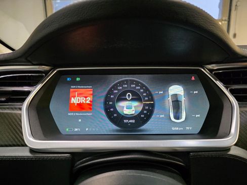 Used 2012 Tesla Model S Signature Performance RWD image 43