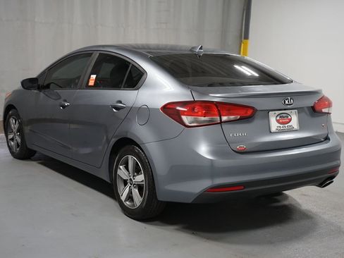 Used 2018 Kia Forte S image 6