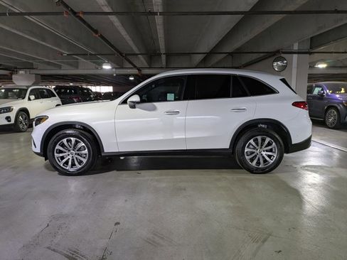 Certified 2025 Mercedes-Benz GLC 300 image 12