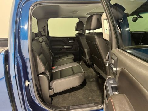 Used 2017 GMC Sierra 1500 SLT w/ All-Terrain Package AWD/4WD image 23