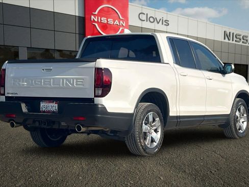 Used 2025 Honda Ridgeline RTL image 3