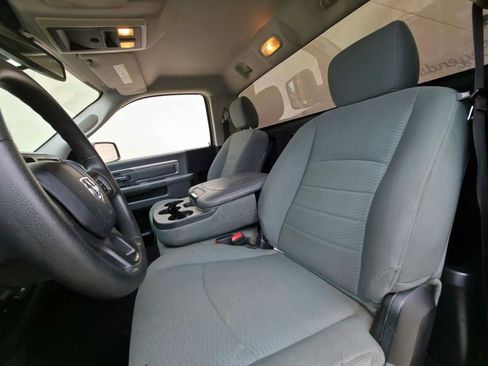 Used 2015 RAM 1500 Express RWD image 11