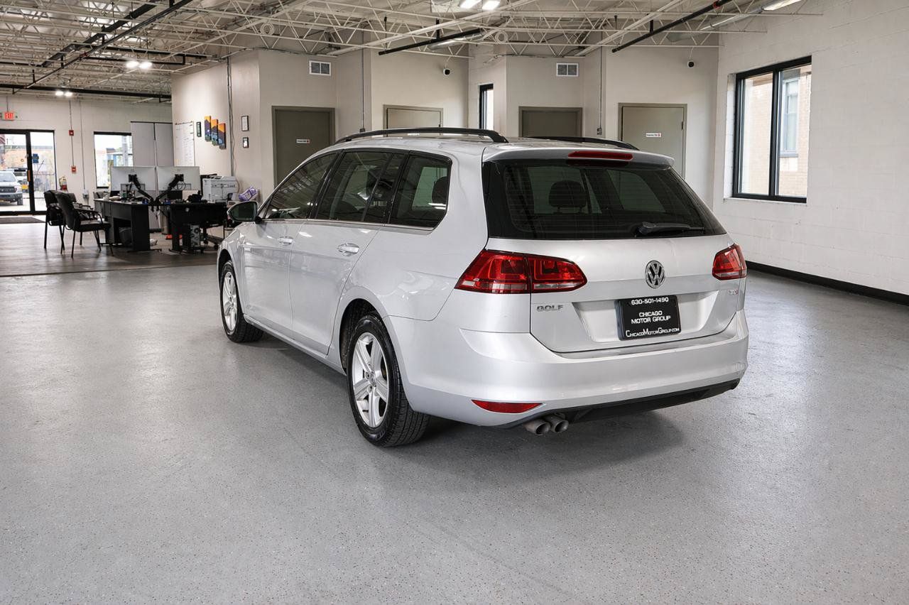 Used 2015 Volkswagen Golf TDI SEL FWD image 5