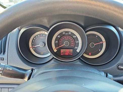 Used 2013 Kia Forte EX image 24