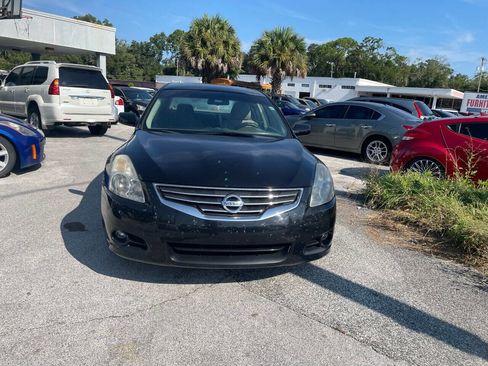 Used 2012 Nissan Altima 2.5 S w/ Special Edition Pkg image 3