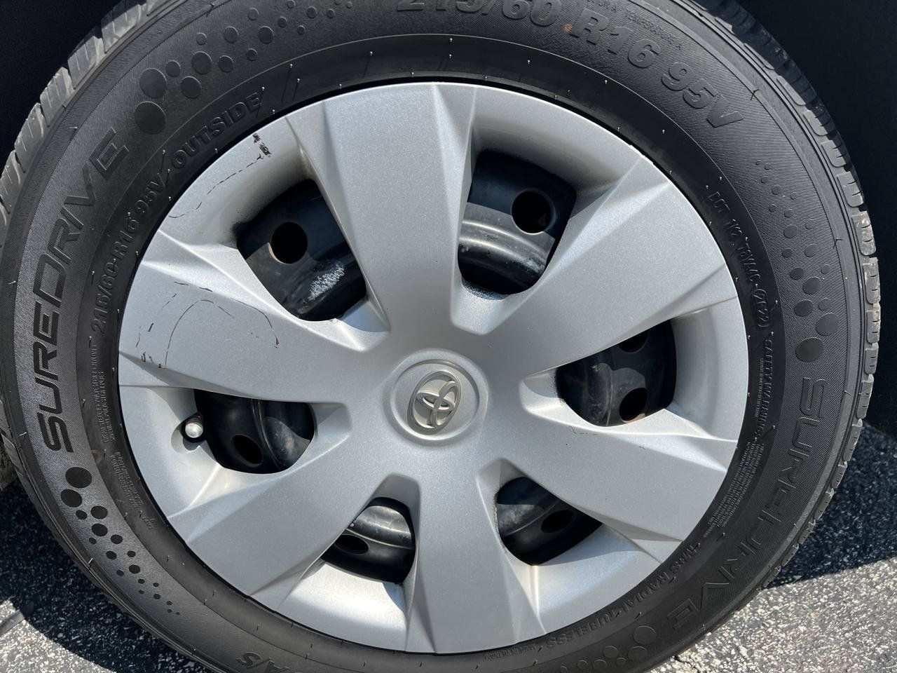 Used 2009 Toyota Camry FWD image 13