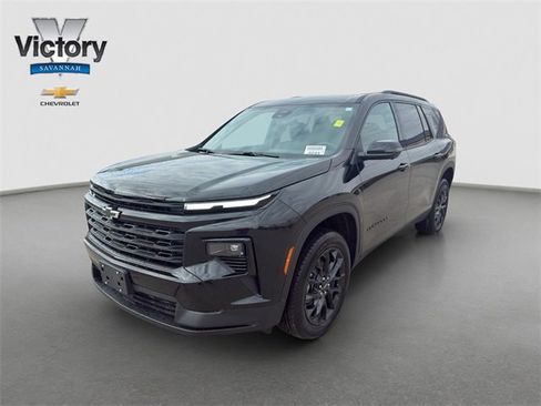 New 2026 Chevrolet Traverse LT w/ Midnight/Sport Edition image 3